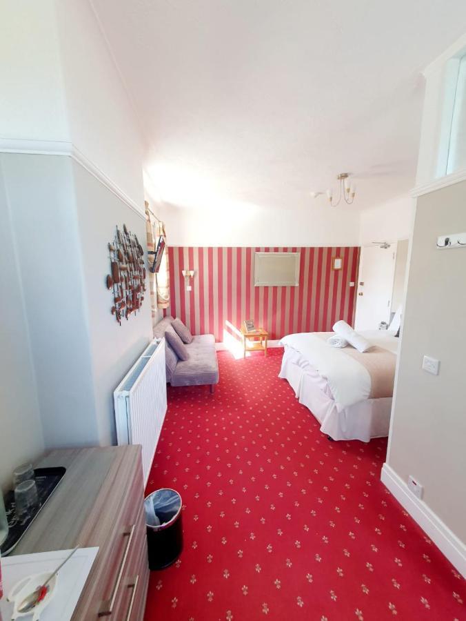 Cleave Court Guest House Llandudno Exteriör bild